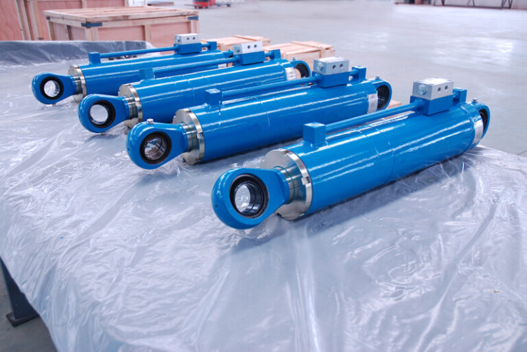 Hydraulic Cylinder Repair Service 768x514