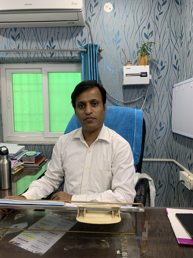 ms uro dr mukesh soni4 768x1024